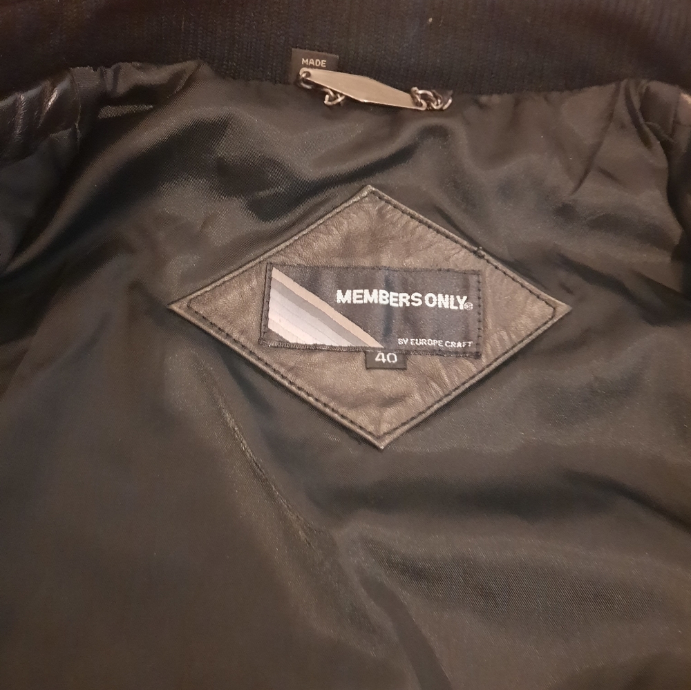 Men's Black Leather Jacket - Picture 12 of 16